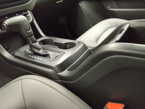 Used 2020 Chevrolet Colorado W/T w/ WT Convenience Package AWD/4WD image 26