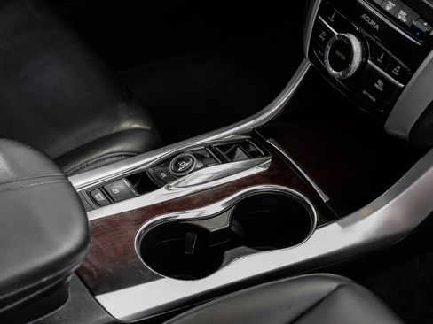 Used 2015 Acura TLX V6 FWD image 23