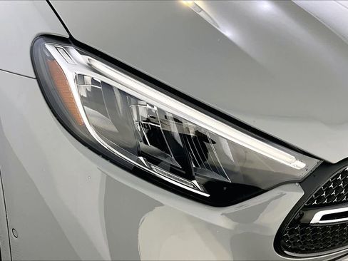 New 2026 Mercedes-Benz GLC 300 4MATIC image 16