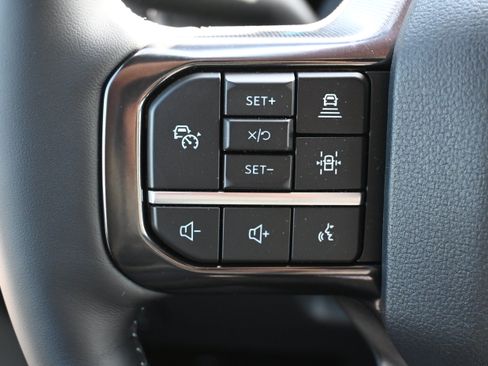 New 2026 Ford F250 Platinum AWD/4WD image 18