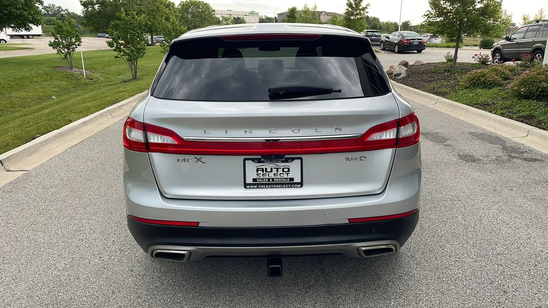 Used 2018 Lincoln MKX Reserve AWD/4WD image 6