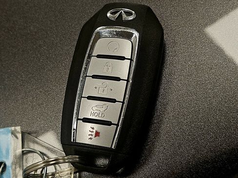 Used 2023 INFINITI QX55 Essential image 42