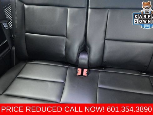 Used 2023 Ford Explorer XLT w/ Equipment Group 202A AWD/4WD image 17