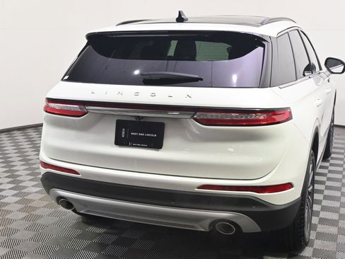 New 2026 Lincoln Corsair Reserve image 6