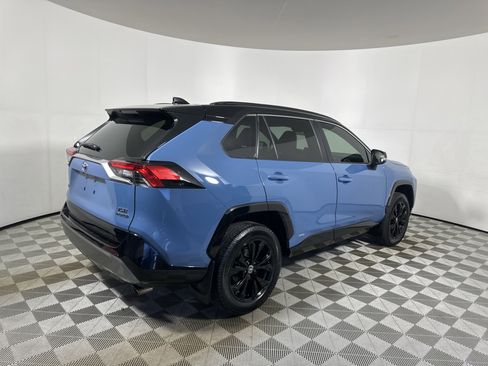 Used 2022 Toyota RAV4 XSE w/ XSE Grade Weather Package AWD/4WD image 7