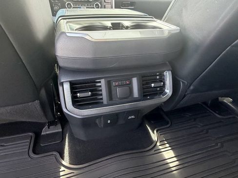 Used 2023 Ford F150 Raptor AWD/4WD image 12