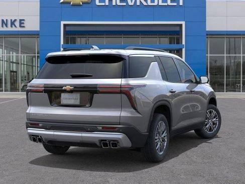 New 2026 Chevrolet Traverse LT w/ Enhanced Driving Package image 4