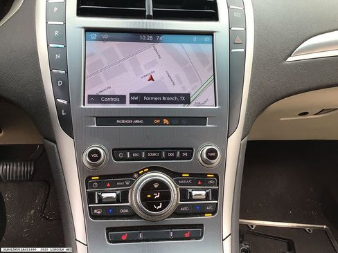 Used 2020 Lincoln MKZ Hybrid w/ Convenience Package FWD image 9