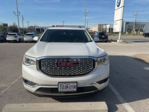 Used 2017 GMC Acadia Denali w/ Technology Package image 10