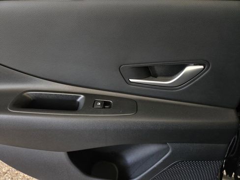 New 2025 Hyundai Elantra Blue image 12