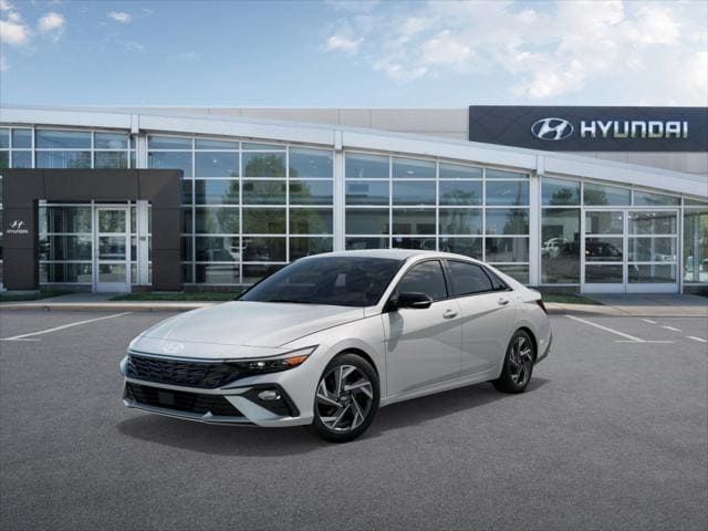 New 2025 Hyundai Elantra SEL FWD 360° Tour
