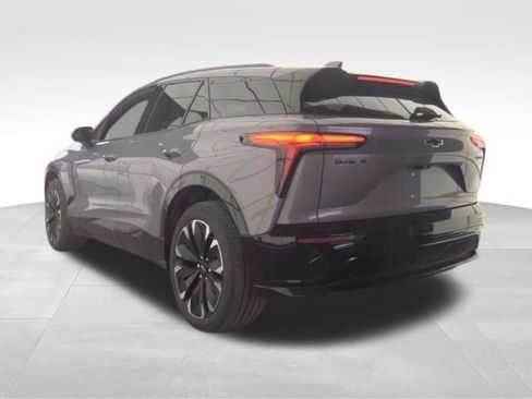 Used 2024 Chevrolet Blazer EV RS AWD/4WD image 8