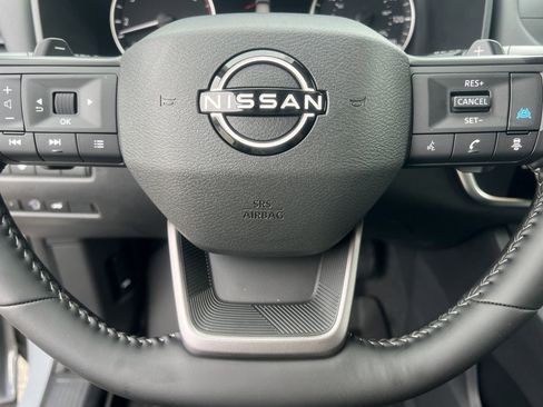 New 2026 Nissan Rogue SV FWD image 8