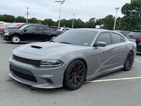 Used 2018 Dodge Charger R/T Scat Pack w/ Dynamics Package RWD image 8