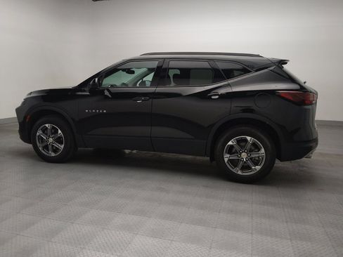 Used 2024 Chevrolet Blazer LT w/ Convenience Package FWD image 3