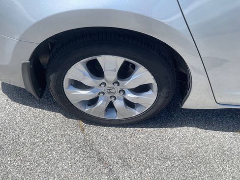 Used 2009 Honda Accord EX-L image 33