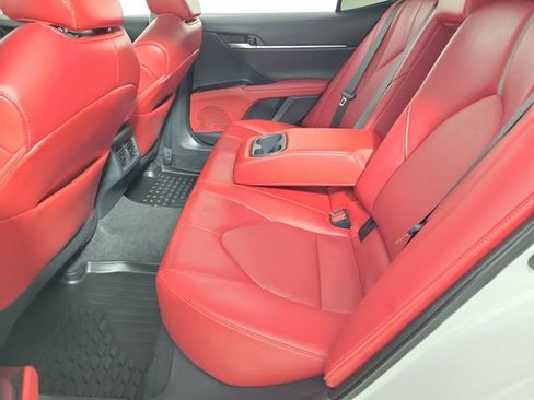 Used 2020 Toyota Camry XSE FWD image 12