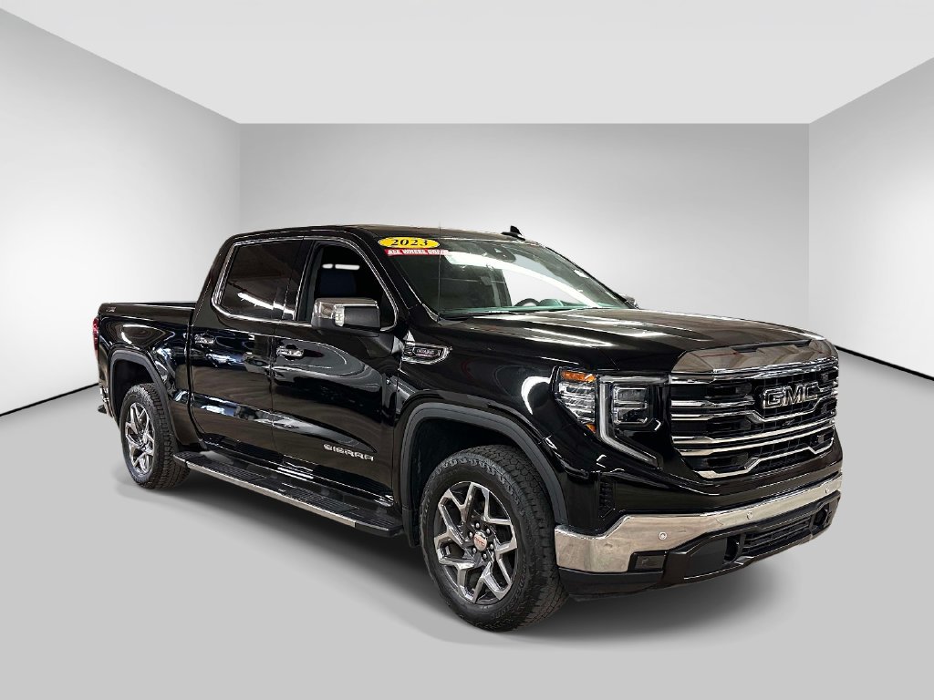 Used 2023 GMC Sierra 1500 SLT w/ SLT Premium Plus Package AWD/4WD image 6