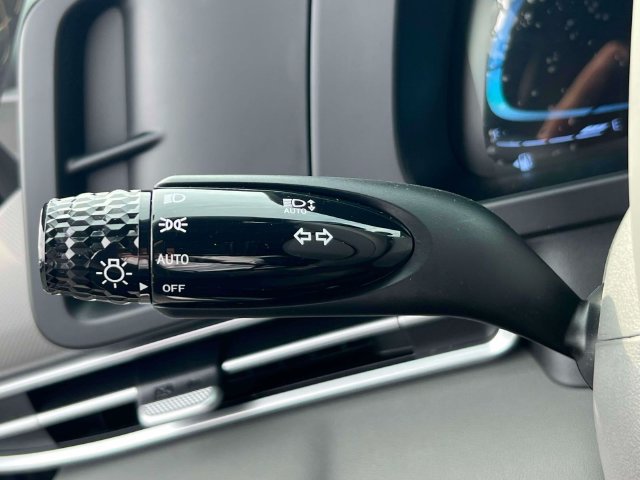 Certified 2025 Hyundai Elantra Sport FWD image 21