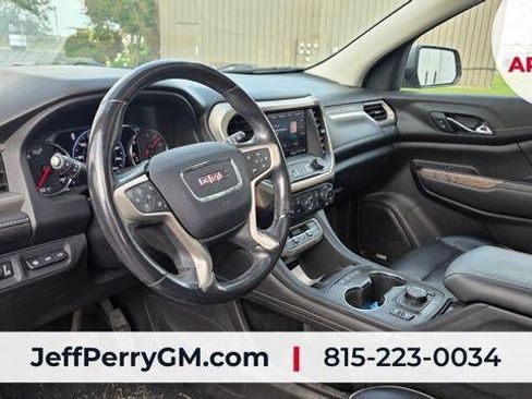 Used 2022 GMC Acadia Denali w/ Denali Ultimate Package AWD/4WD image 13