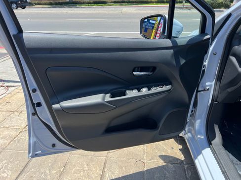Used 2025 Nissan Versa SV w/ Trunk Package FWD image 11