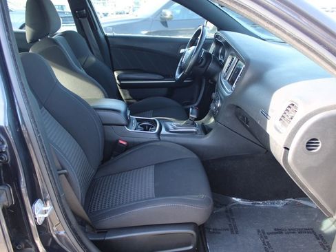 Used 2019 Dodge Charger GT image 19