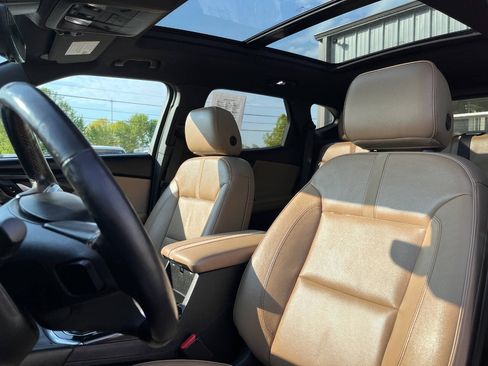 Used 2020 Chevrolet Blazer Premier w/ Driver Confidence II Package AWD/4WD image 24