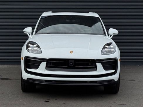 New 2026 Porsche Macan image 10