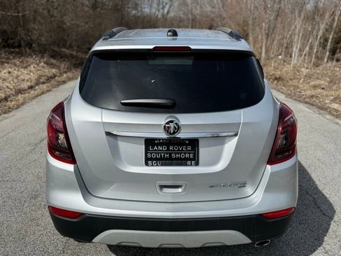 Used 2022 Buick Encore Preferred w/ Safety Package AWD/4WD image 6