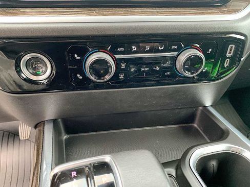 Certified 2022 Chevrolet Silverado 1500 RST AWD/4WD image 17