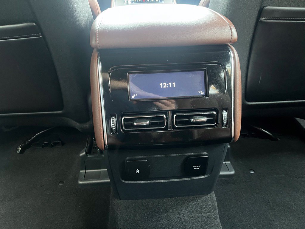 Used 2025 Lincoln Aviator Reserve w/ Equipment Group 201A AWD/4WD image 16