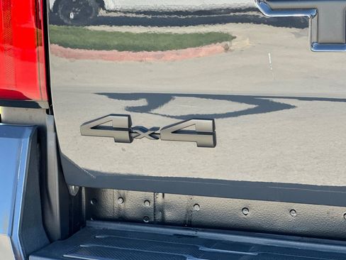 Used 2025 Toyota Tacoma TRD Off-Road image 25