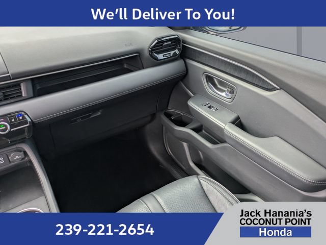 Used 2025 Honda Pilot Elite image 19