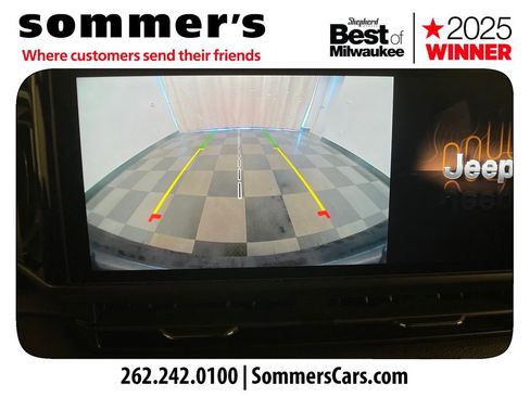 Used 2024 Jeep Wrangler Sport AWD/4WD image 17