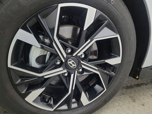 Used 2025 Hyundai Sonata SEL FWD image 31