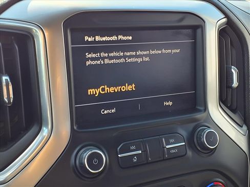 Used 2020 Chevrolet Silverado 1500 LT w/ All-Star Edition image 12