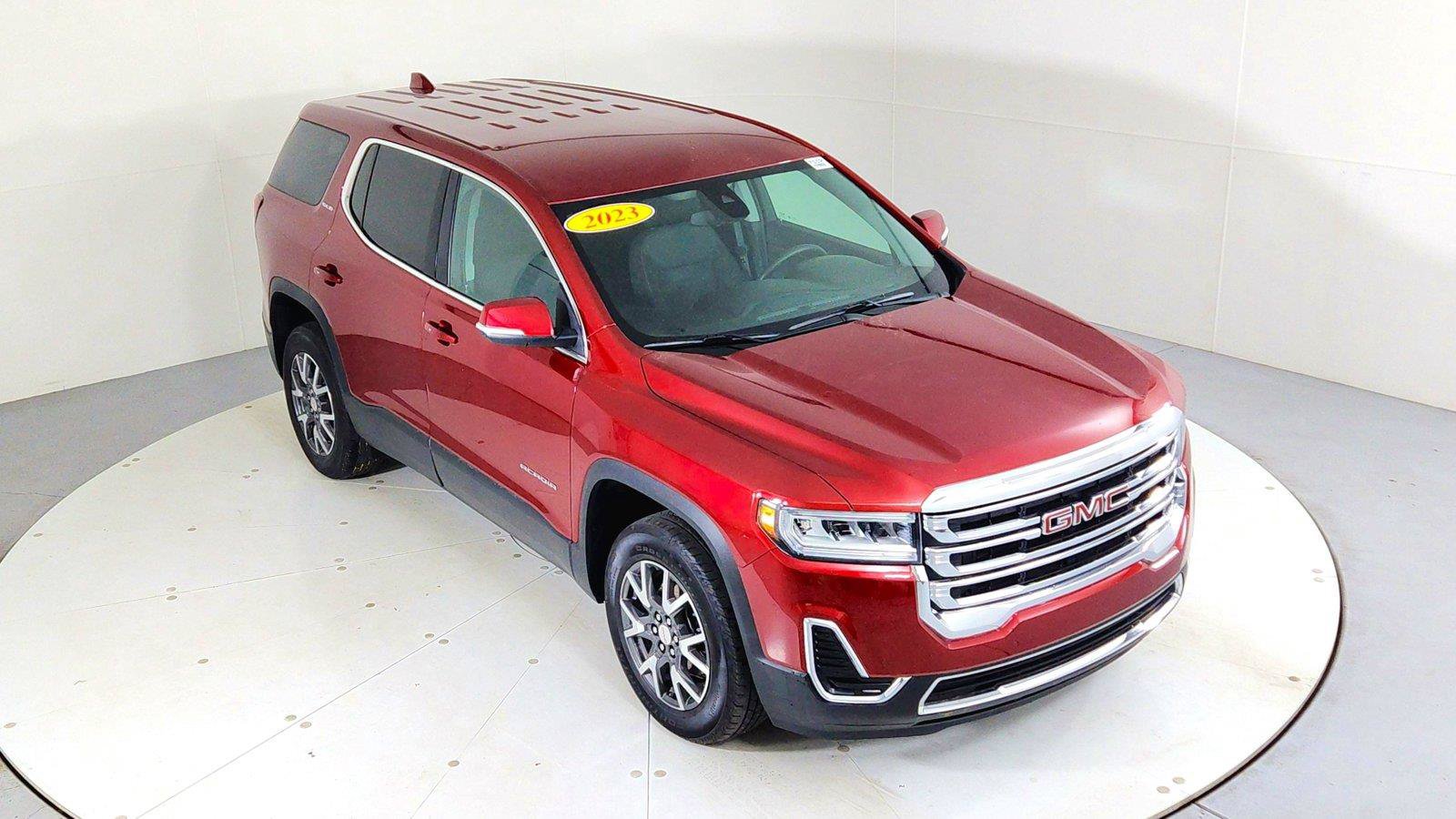 Used 2023 GMC Acadia SLE FWD image 14