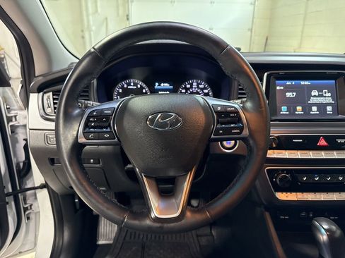 Used 2018 Hyundai Sonata SEL FWD image 10