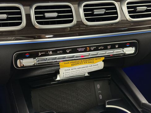 Used 2026 Mercedes-Benz GLE 450e 4MATIC image 26