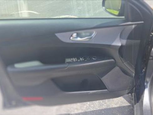 Used 2024 Kia Forte LXS FWD image 14