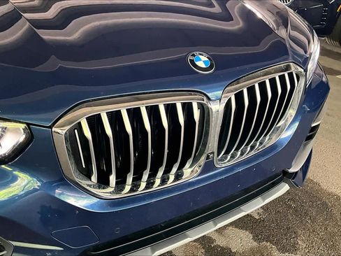 Used 2021 BMW X5 xDrive40i w/ Premium Package 2 image 29