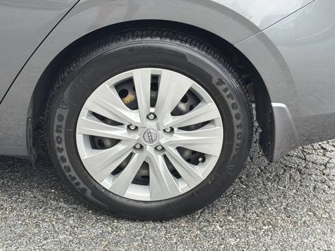 Used 2024 Nissan Sentra S FWD image 10
