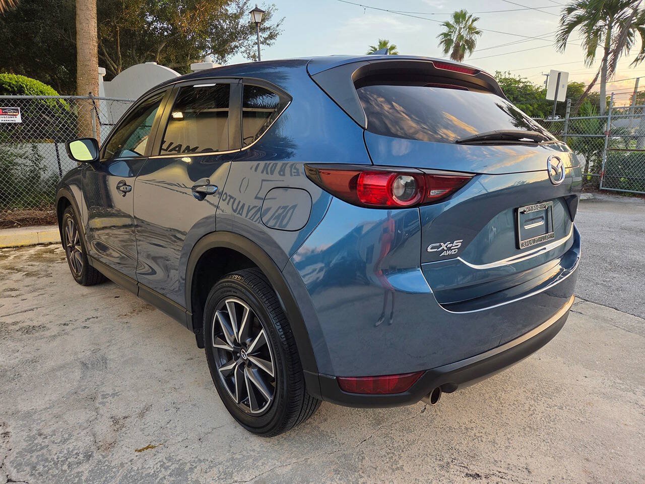 Used 2018 MAZDA CX-5 Touring AWD/4WD image 10