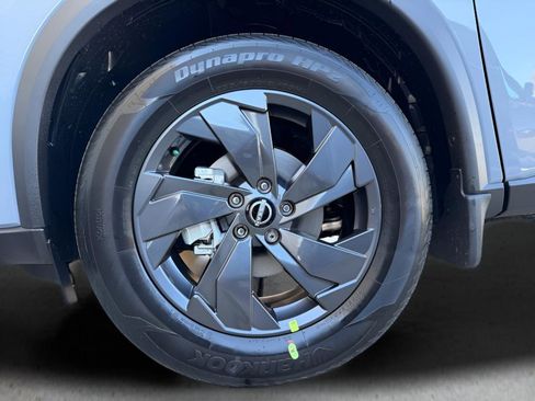 New 2026 Nissan Rogue SV image 26