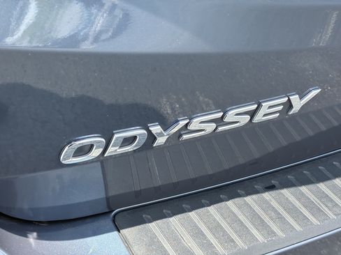 Used 2025 Honda Odyssey EX-L image 11