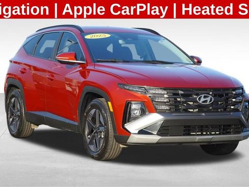 Used 2025 Hyundai Tucson SEL image 1