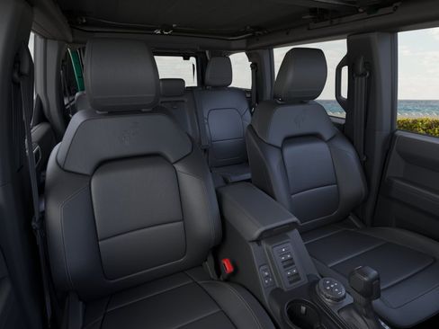 New 2025 Ford Bronco Badlands AWD/4WD image 26