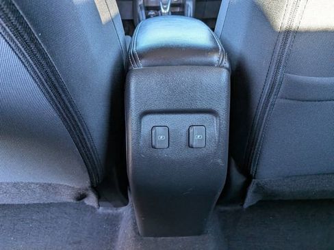 Used 2022 Nissan Kicks SR image 10