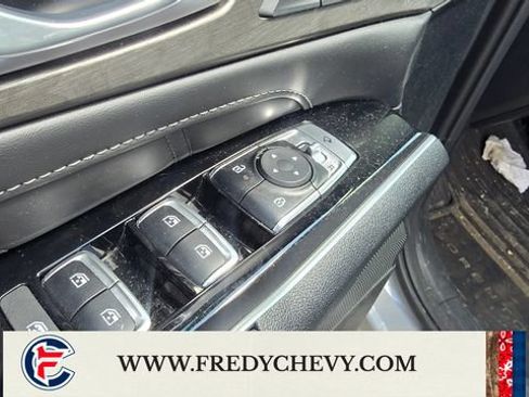Used 2025 Kia Sorento SX Prestige AWD/4WD image 26