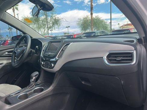 Used 2023 Chevrolet Equinox LT w/ Driver Convenience Package image 45